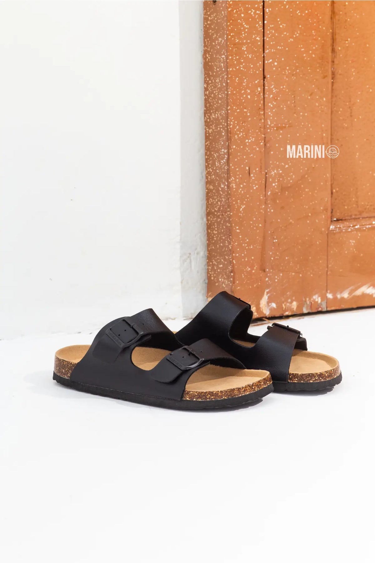 Capri Leather Sandal — Black